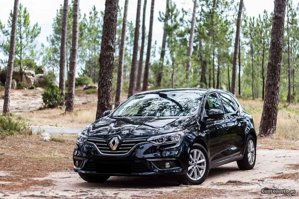 Renault Mégane Intens 1.5 dCi 110CV Março/17 - à venda -