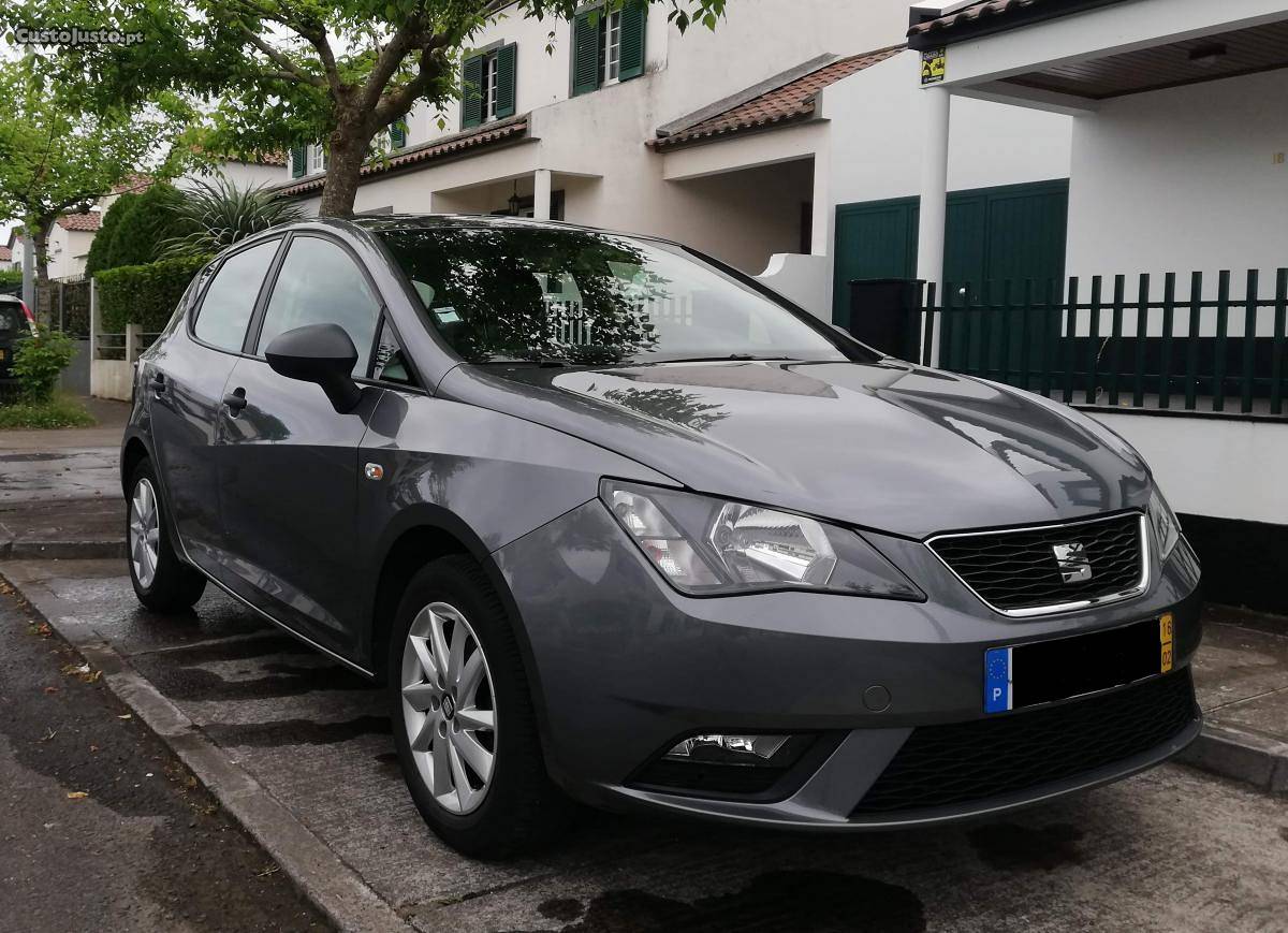 Seat Ibiza 1.0 Reference Fevereiro/16 - à venda - Ligeiros