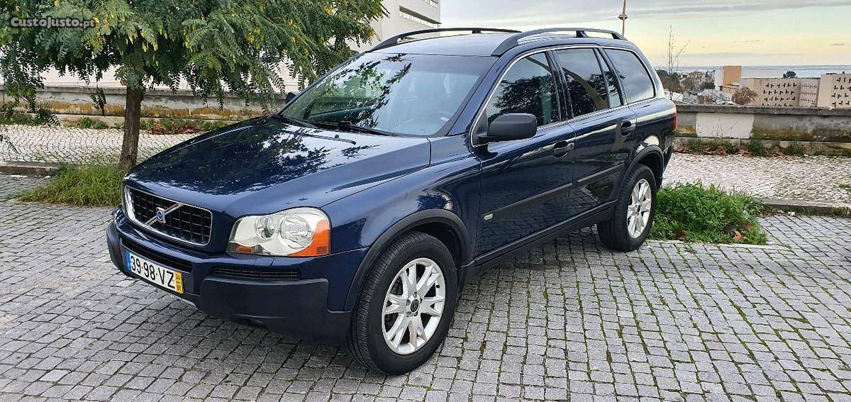 Volvo XC 90 D5 AWD Janeiro/04 - à venda - Monovolume / SUV,