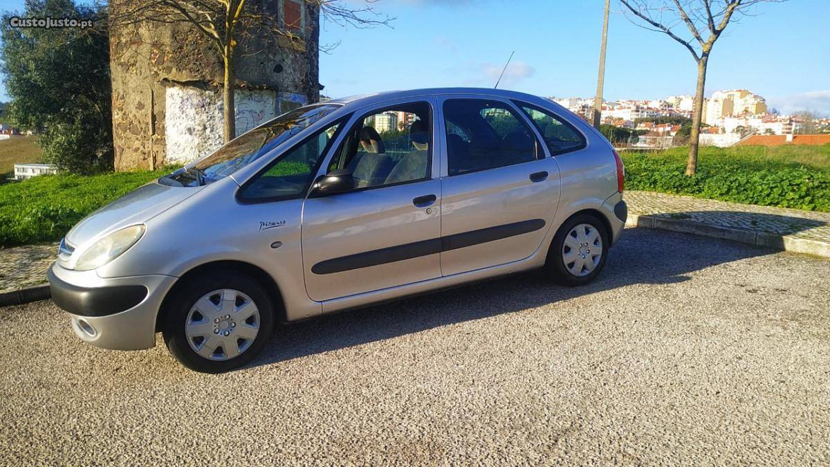 Citroën Picasso 2.0HDI Novembro/00 - à venda - Ligeiros