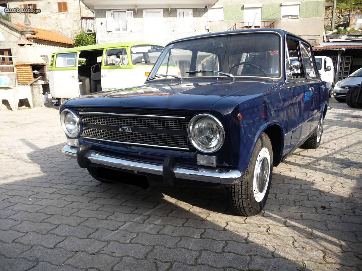 Fiat 124 Berlina de  Fevereiro/80 - à venda - Ligeiros