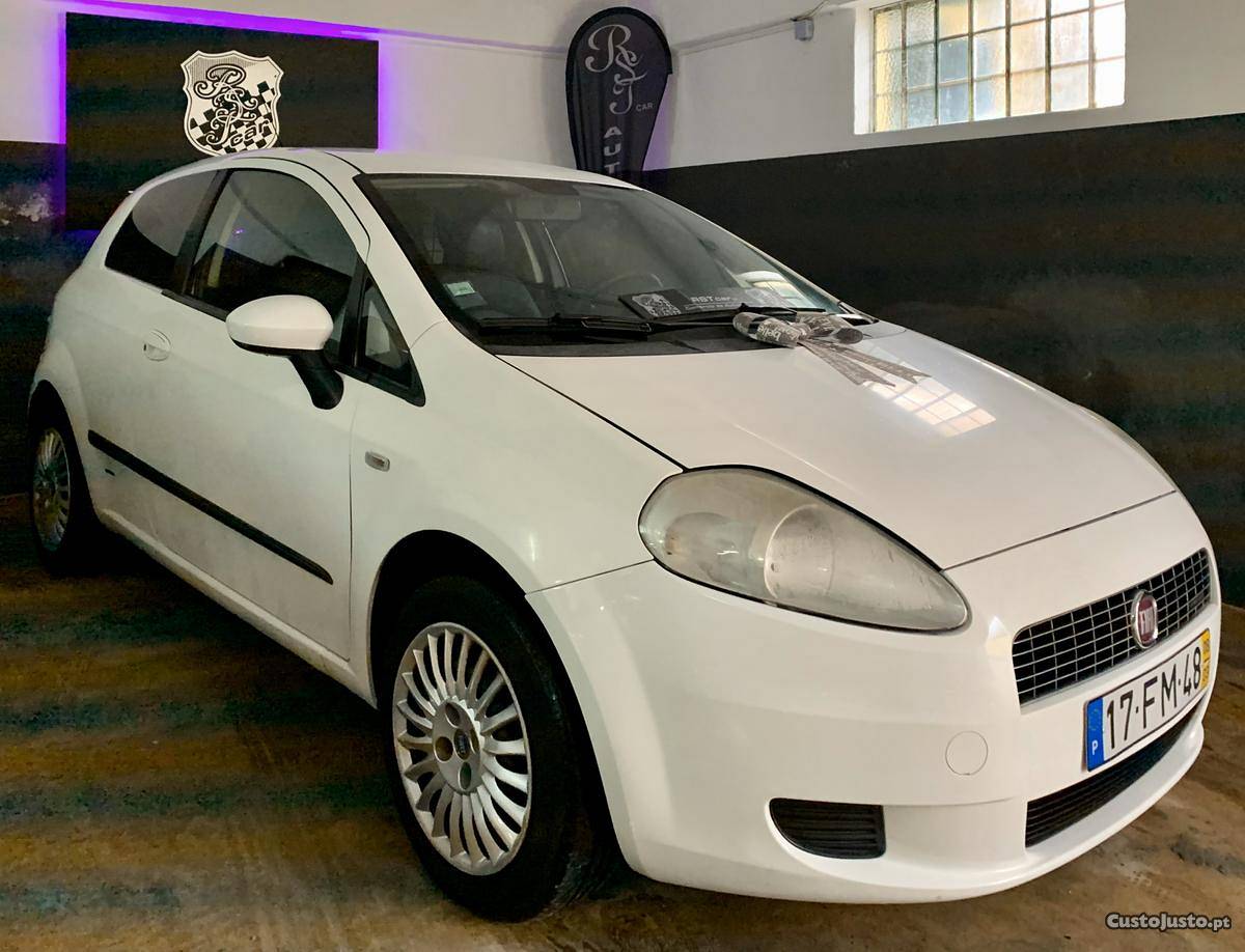 Fiat Grande Punto 1.3 Multijet Van AC 75cv Março/08 - à