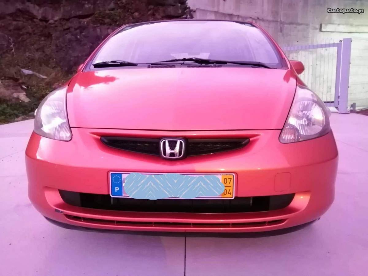 Honda Jazz 1.2 gasolina Abril/07 - à venda - Ligeiros