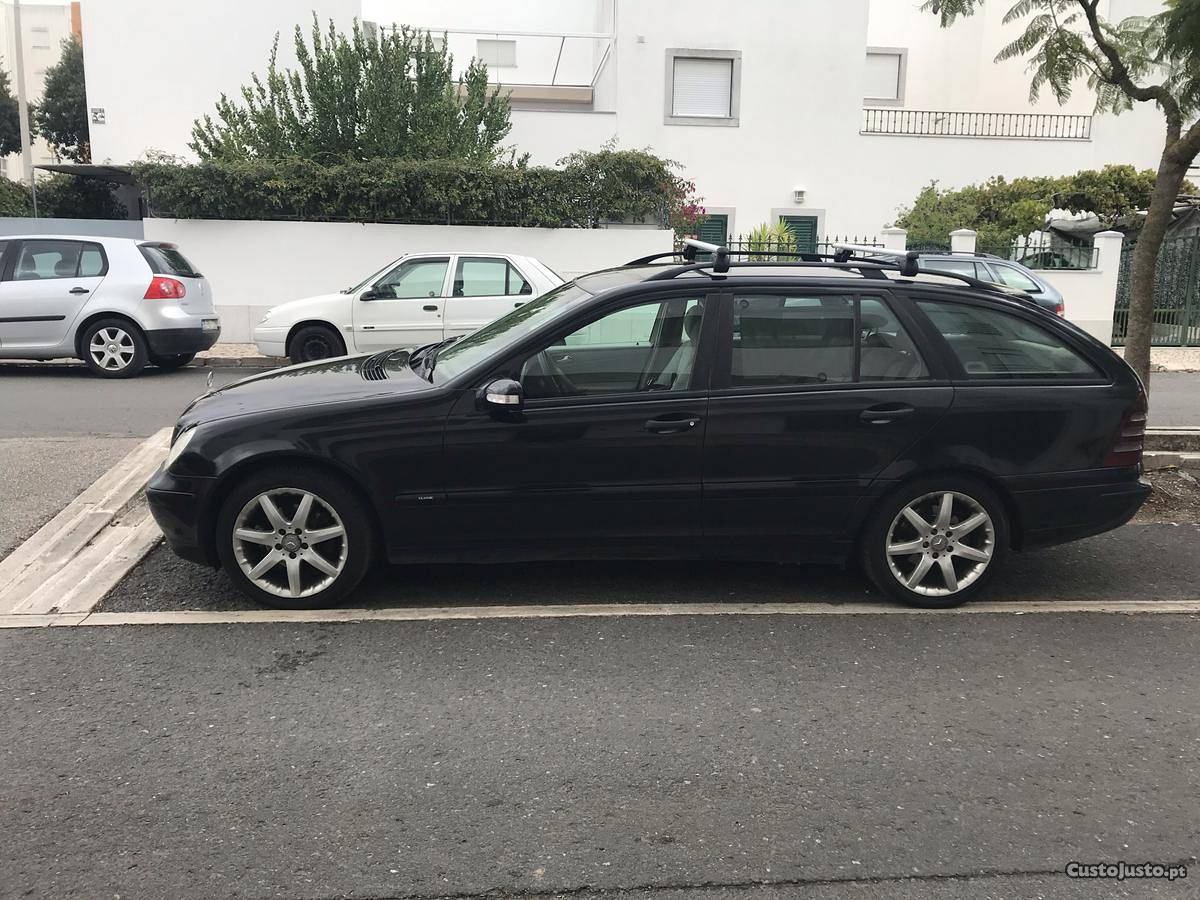 Mercedes-Benz C 220 Cdi Julho/01 - à venda - Ligeiros