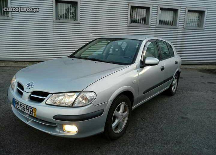 Nissan Almera 1.5 Qx Janeiro/01 - à venda - Ligeiros