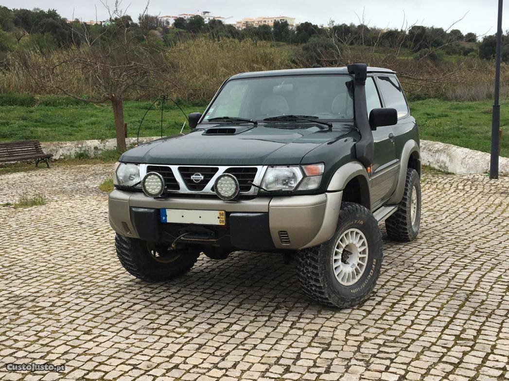 Nissan Patrol M57 Agosto/98 - à venda - Pick-up/