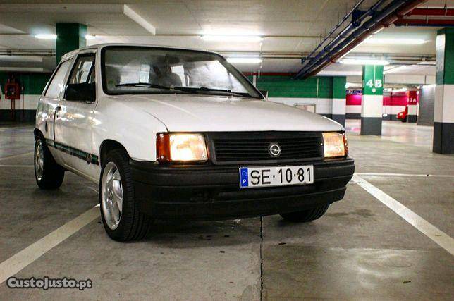 Opel Corsa corsa a Setembro/89 - à venda - Comerciais /