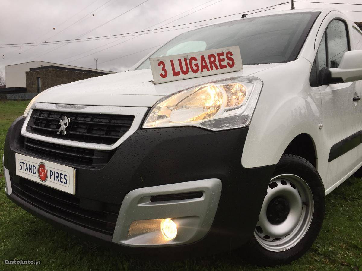Peugeot Partner 1.6 HDI 3 Lug  Junho/18 - à venda -