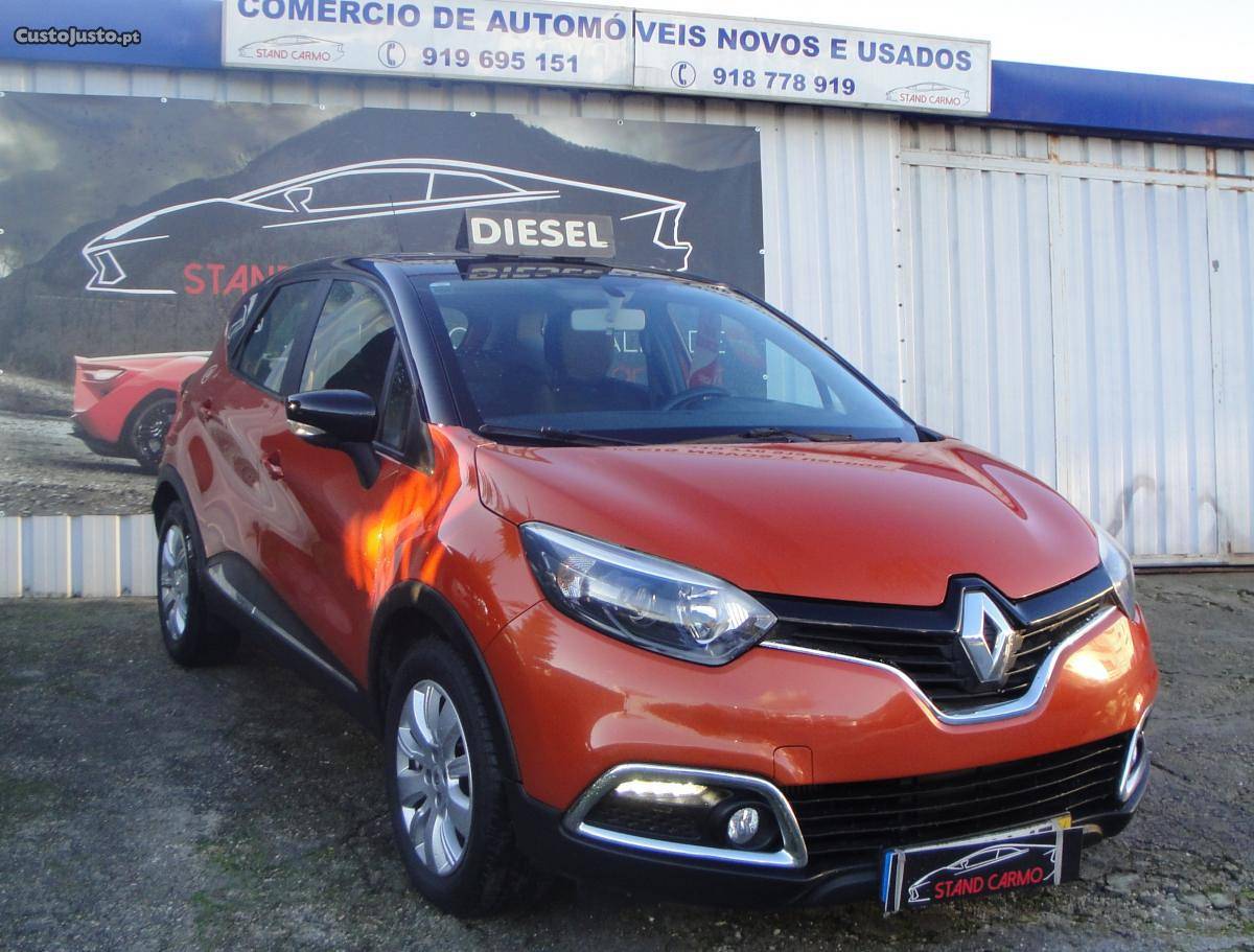 Renault Captur 1.5 DCI C/ GPS Maio/14 - à venda -