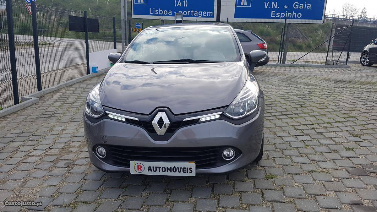 Renault Clio 1.5dci 90cvl Dezembro/15 - à venda - Ligeiros