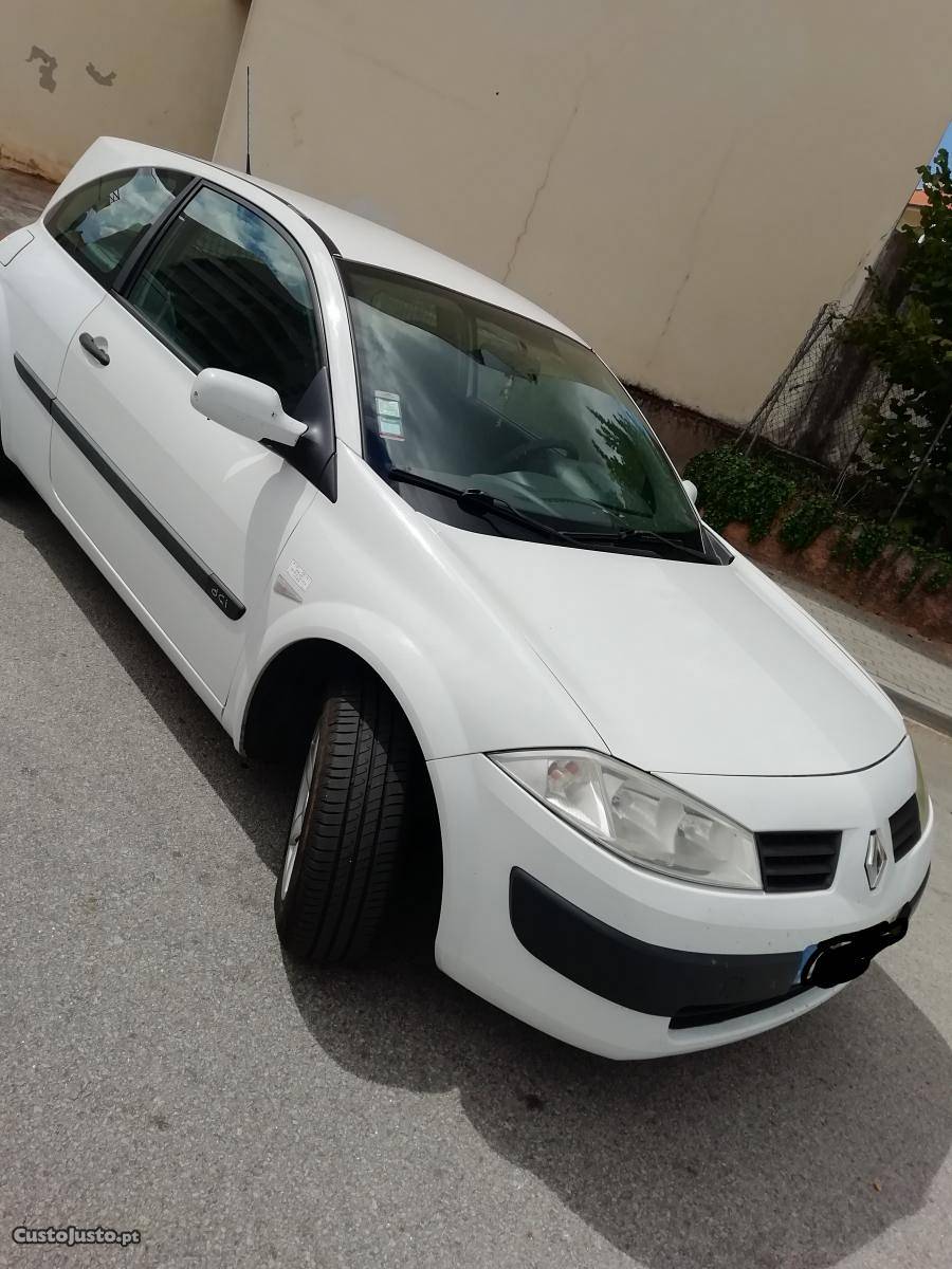 Renault Mégane II Fevereiro/05 - à venda - Comerciais /