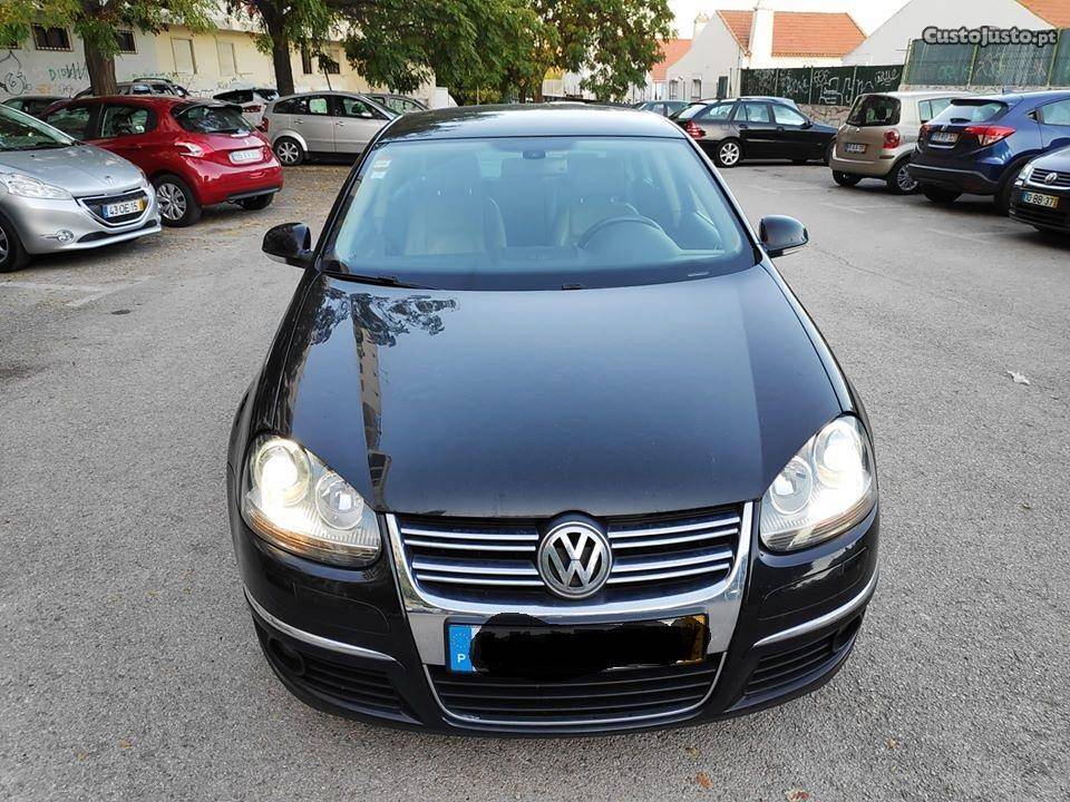 VW Jetta 1.9tdi 105cvnacional Junho/07 - à venda - Ligeiros