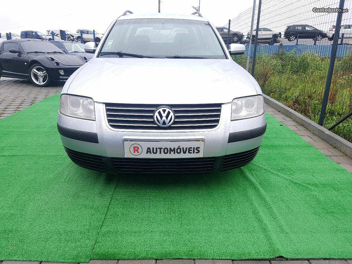 VW Passat 1.9 tdi 130 cvl Agosto/02 - à venda - Ligeiros