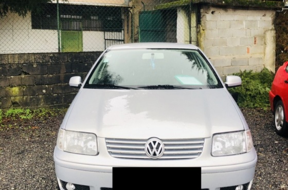 Vw Polo 1,4 TDI CONFORTLINE - ST Car - Com. Automóveis