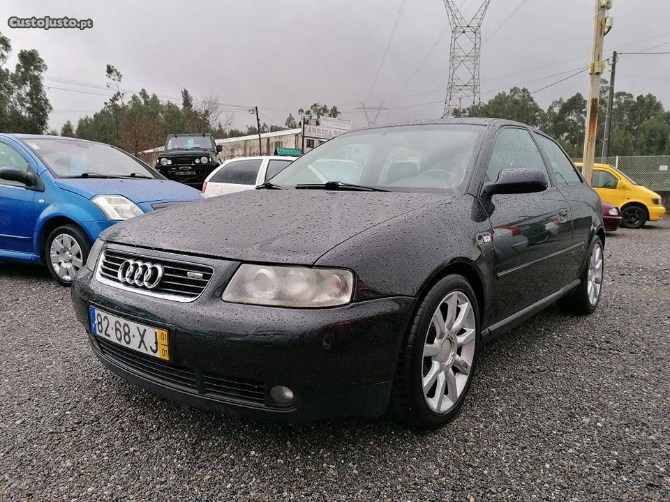 Audi A3 1.9 TDI 130CV S-Line Janeiro/01 - à venda -