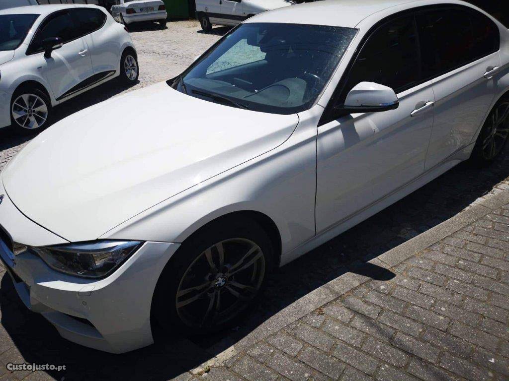 BMW 320 d Auto Pack M Outubro/15 - à venda - Ligeiros