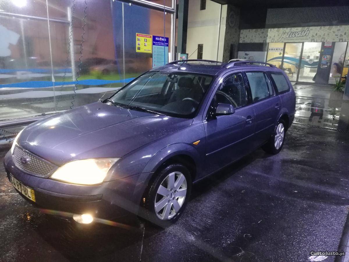 Ford Mondeo 130 cv Dezembro/02 - à venda - Ligeiros