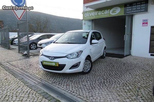 Hyundai i CRDI Outubro/14 - à venda - Ligeiros