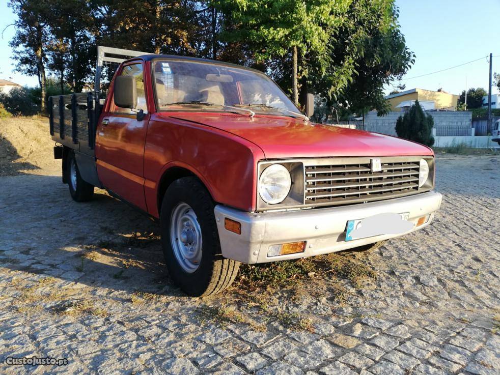 Isuzu PickUp Diesel Outubro/82 - à venda - Pick-up/