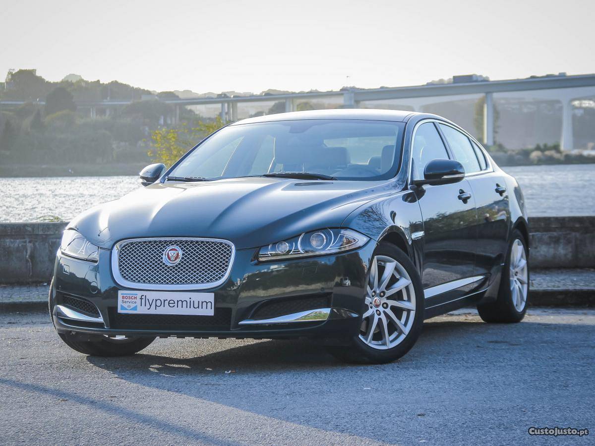 Jaguar XF 3.0D V6 Luxury-275cv Dezembro/13 - à venda -