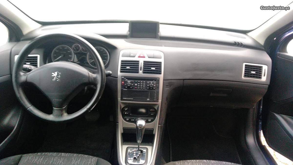 Peugeot 307 Automatico Fevereiro/05 - à venda - Ligeiros