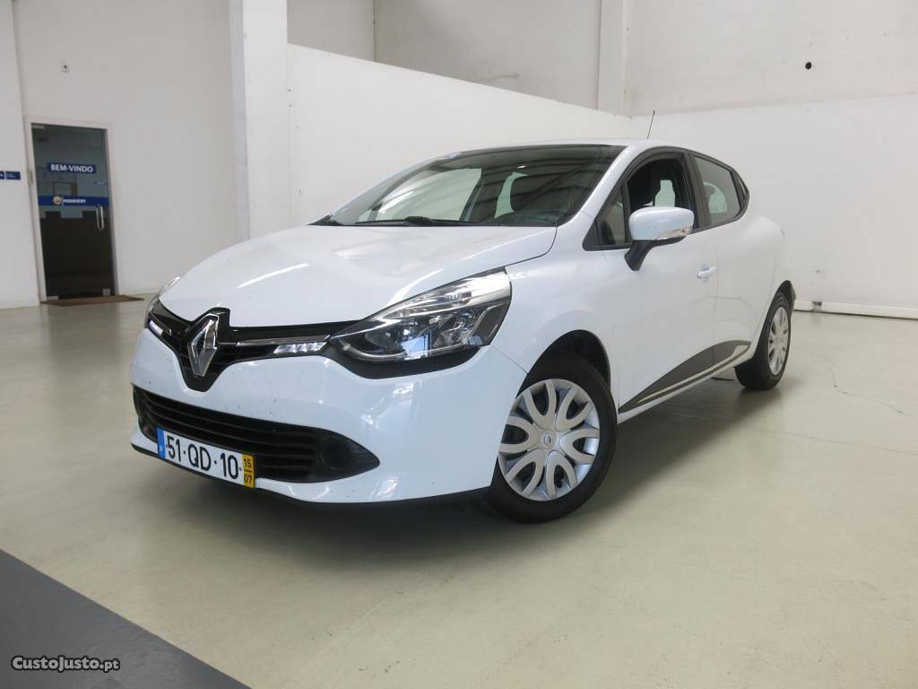 Renault Clio 1.5 DCI Nac GPS Novembro/15 - à venda -