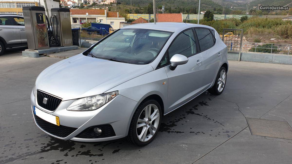 Seat Ibiza 1.6 Tdi Sport Julho/10 - à venda - Ligeiros