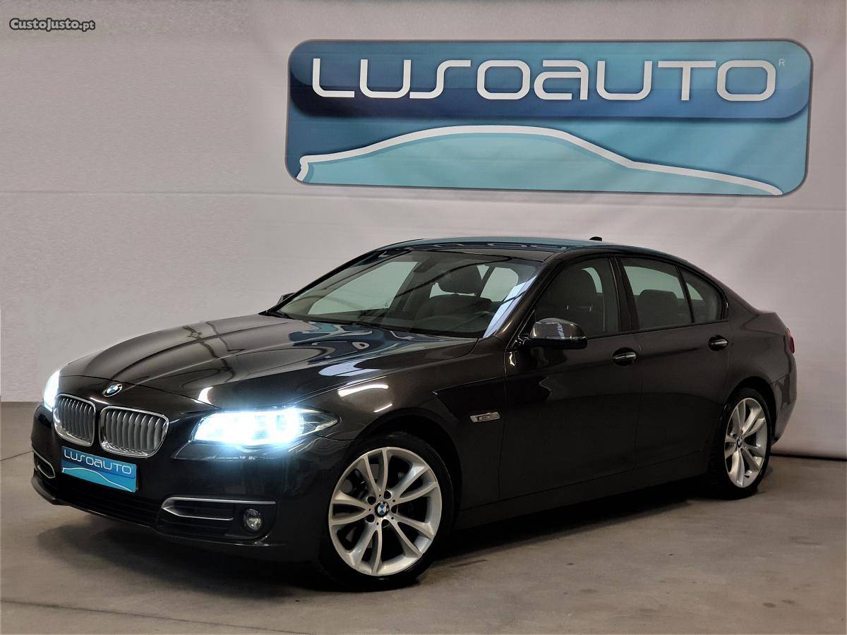 BMW 525 DA XDRIVE MODERN Julho/13 - à venda - Ligeiros