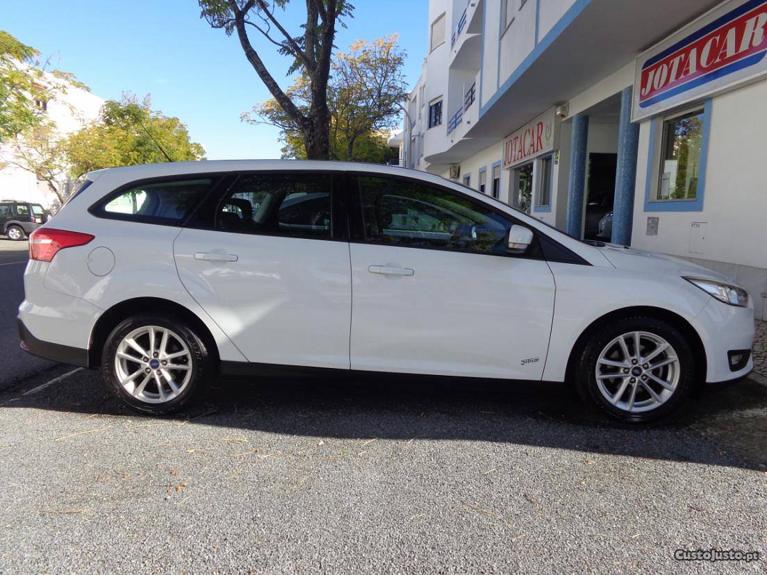 Ford Focus 1.5 DCI Station Maio/16 - à venda - Ligeiros