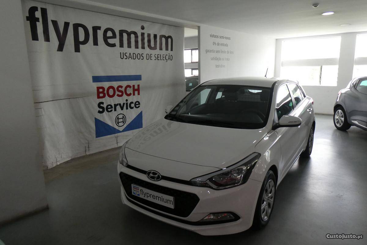 Hyundai i CRDi VAN c/ IVA Janeiro/17 - à venda -