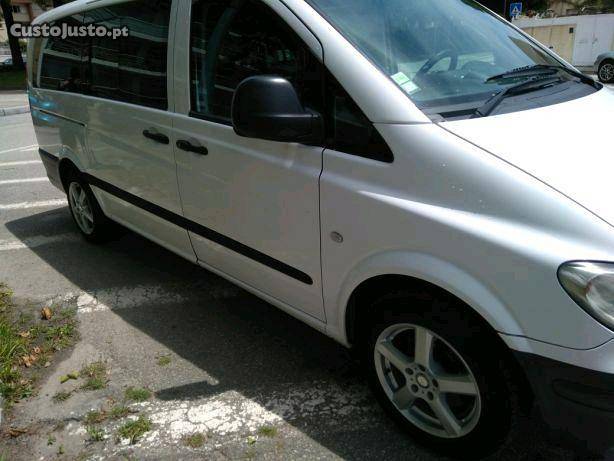 Mercedes-Benz Vito 111 Janeiro/06 - à venda - Comerciais /