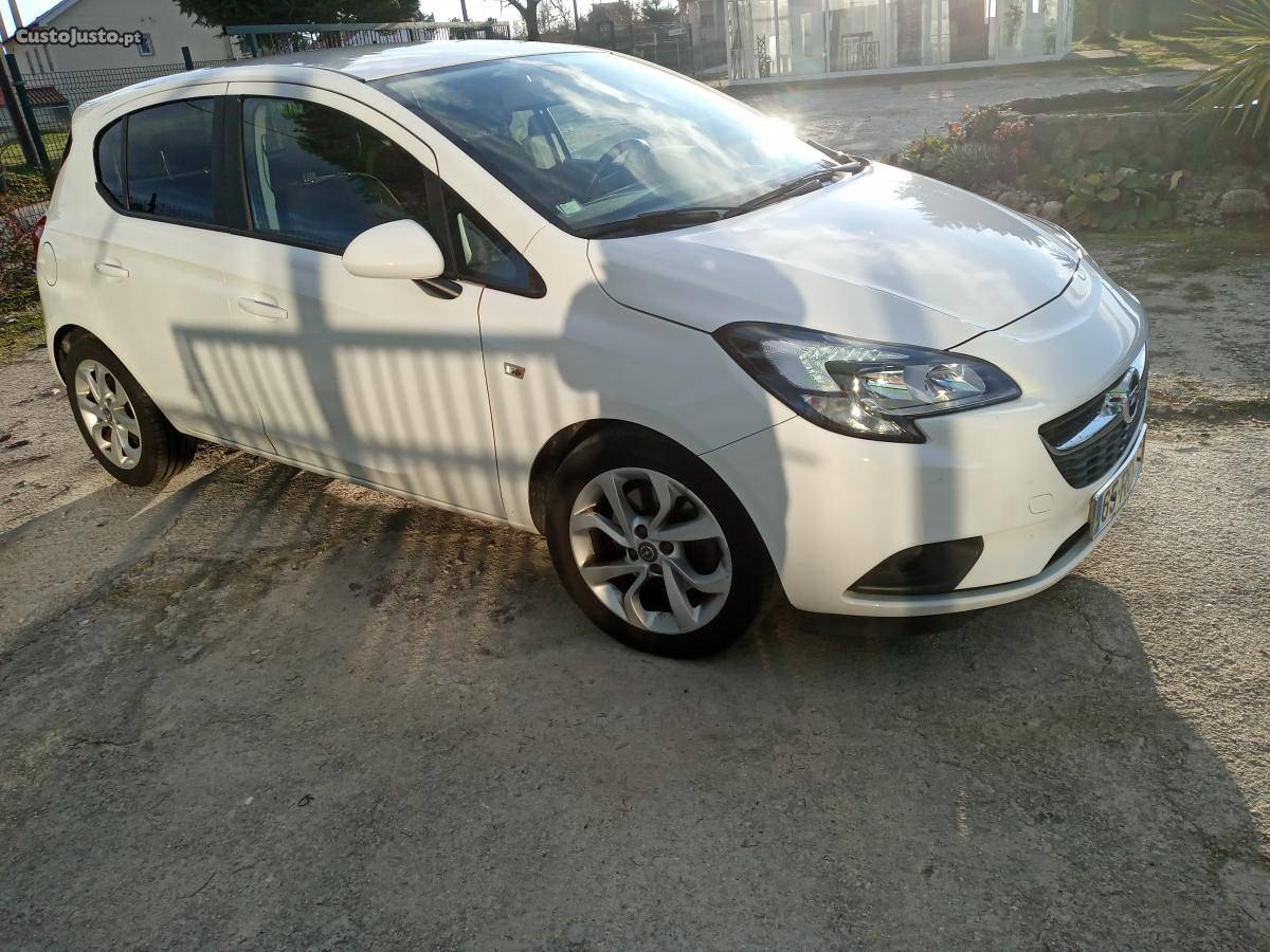 Opel Corsa Corsa ecoflex Março/16 - à venda - Ligeiros