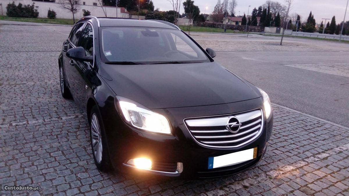 Opel Insignia 2.0d Troca/Crédito Março/13 - à venda -