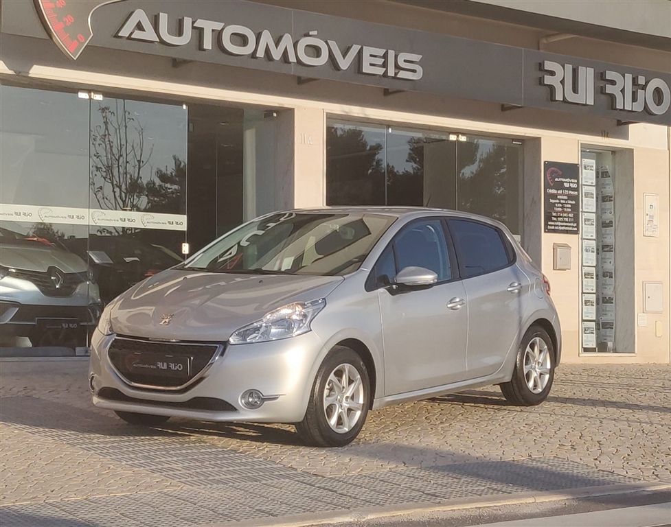  Peugeot 208 Active 1.2i