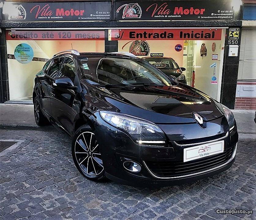 Renault Mégane Bose 130 cvs Abril/12 - à venda - Ligeiros