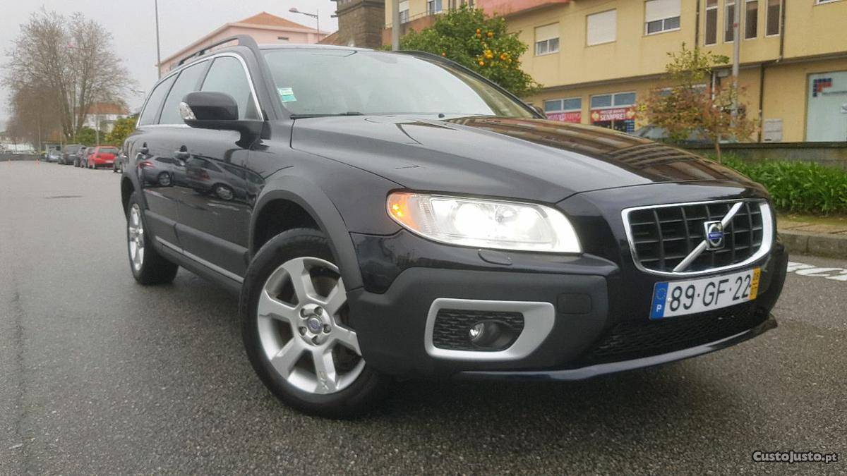 Volvo XC 70 4WD 185cv SUMMUM Julho/08 - à venda - Ligeiros