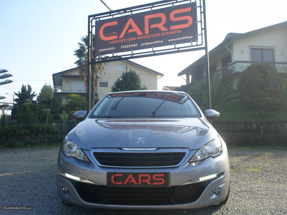 Peugeot 308 SW BLUE HDI Abril/15 - à venda - Ligeiros