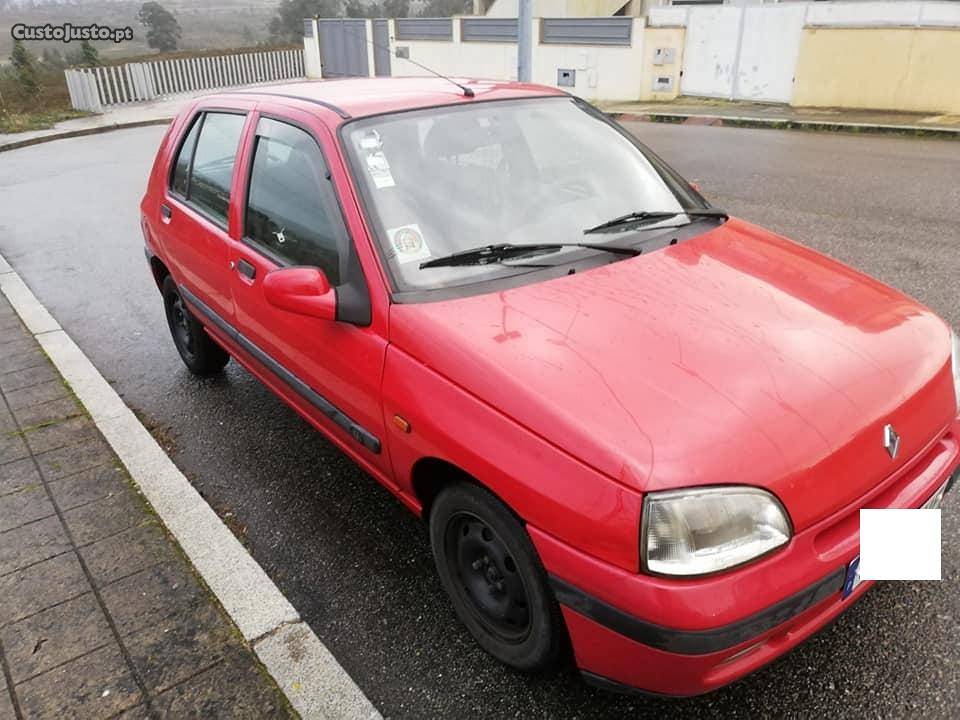 Renault Clio 1.2i Julho/97 - à venda - Ligeiros