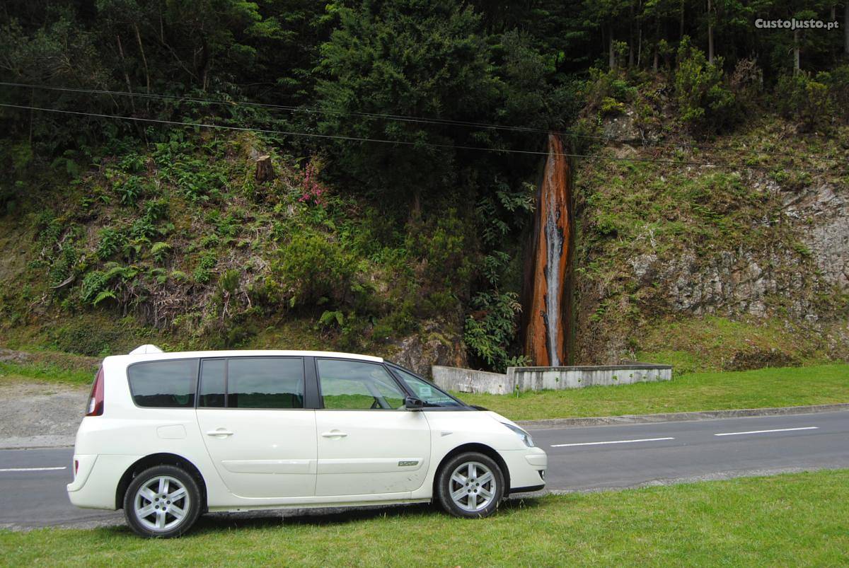 Renault Grand Espace 2.0 Setembro/09 - à venda - Ligeiros