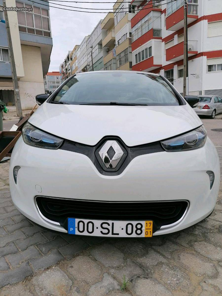 Renault Zoe 5 portas Janeiro/17 - à venda - Ligeiros