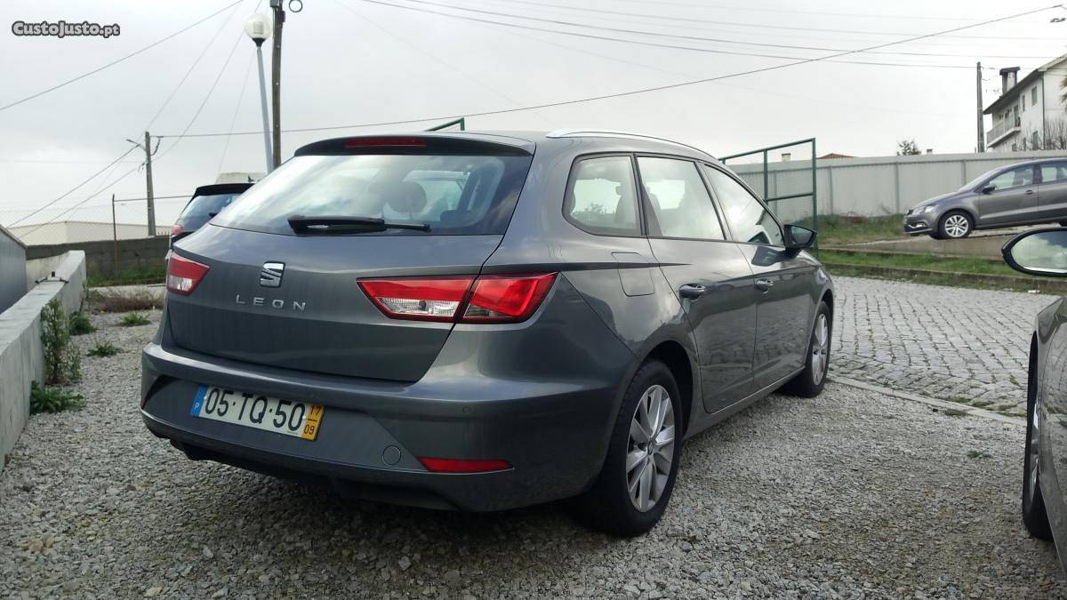 Seat Leon Station 1.6 Tdi Setembro/17 - à venda - Ligeiros