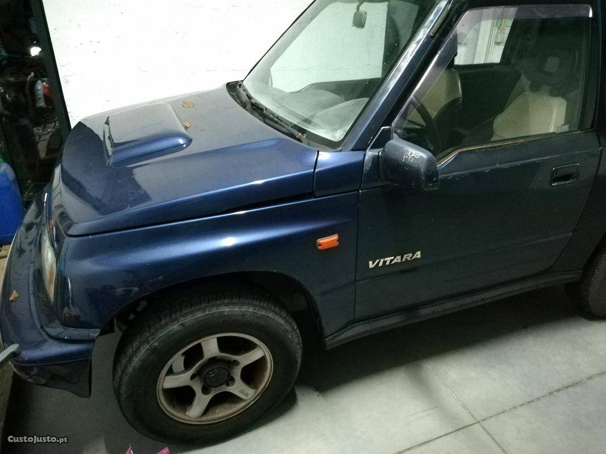 Suzuki Vitara cabrio Abril/97 - à venda - Pick-up/