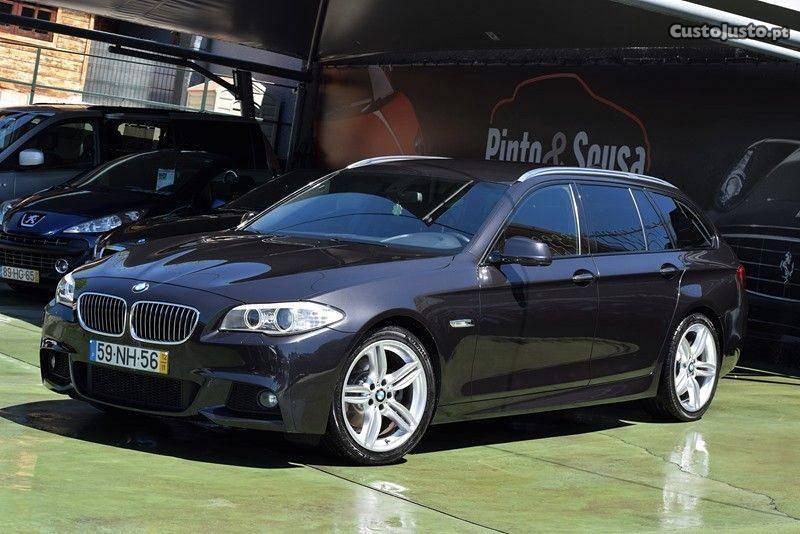 BMW 520 d Auto Touring M Novembro/12 - à venda - Ligeiros