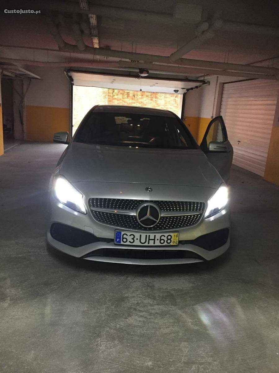 Mercedes-Benz A 180 A 180 AMG 1.5 D Fevereiro/18 - à venda