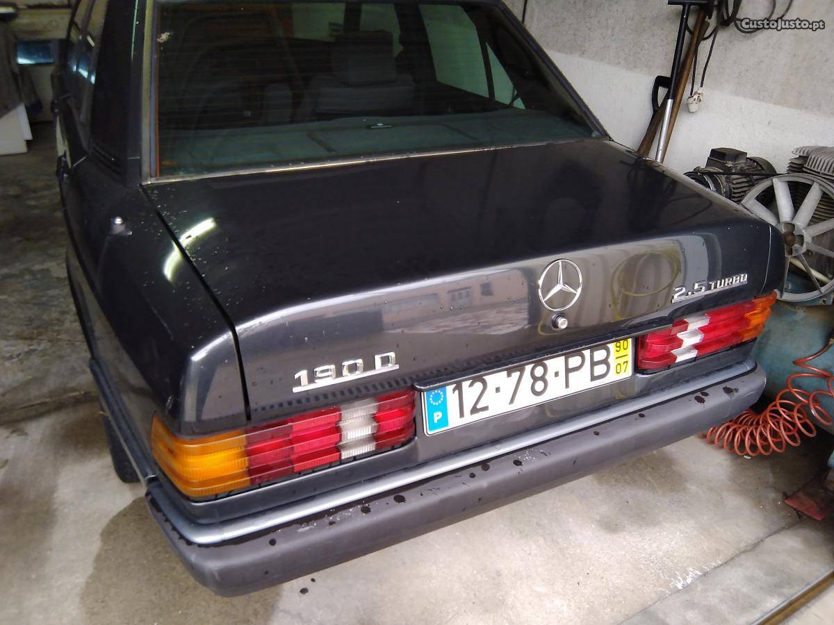 Mercedes-Benz D Turbo Março/90 - à venda - Ligeiros