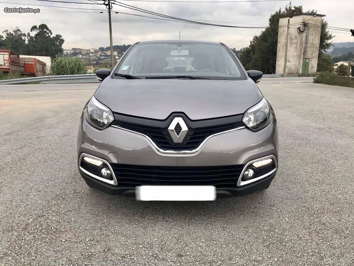 Renault Captur Suv Julho/16 - à venda - Ligeiros