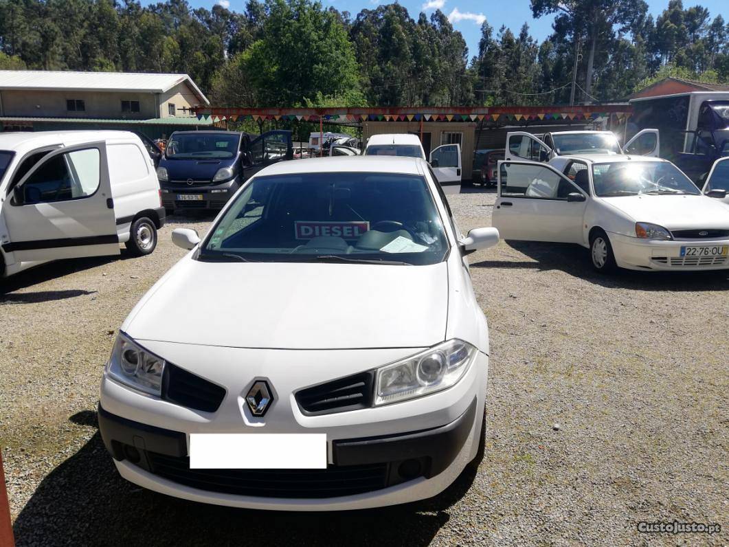 Renault Mégane 1.5 DCI Junho/06 - à venda - Comerciais /