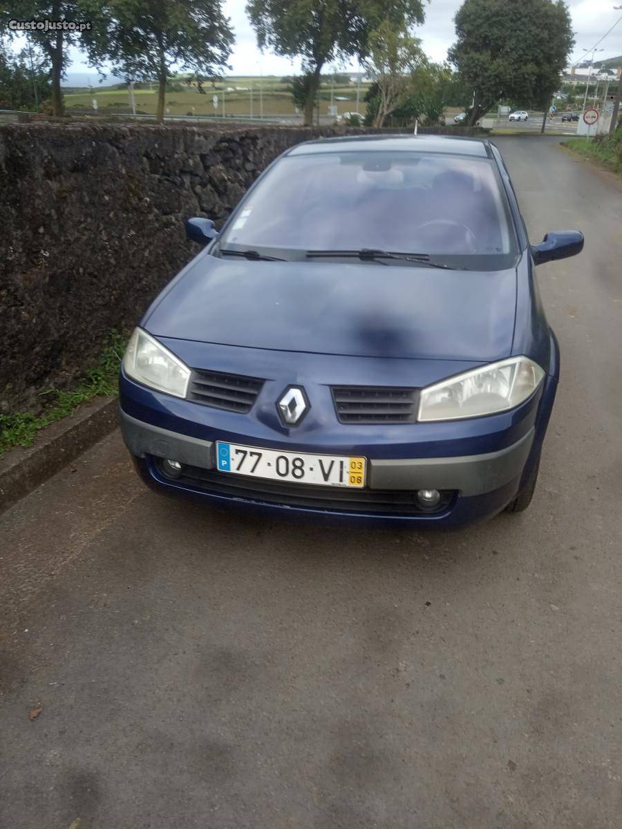 Renault Mégane 1.5 dci Agosto/03 - à venda - Ligeiros