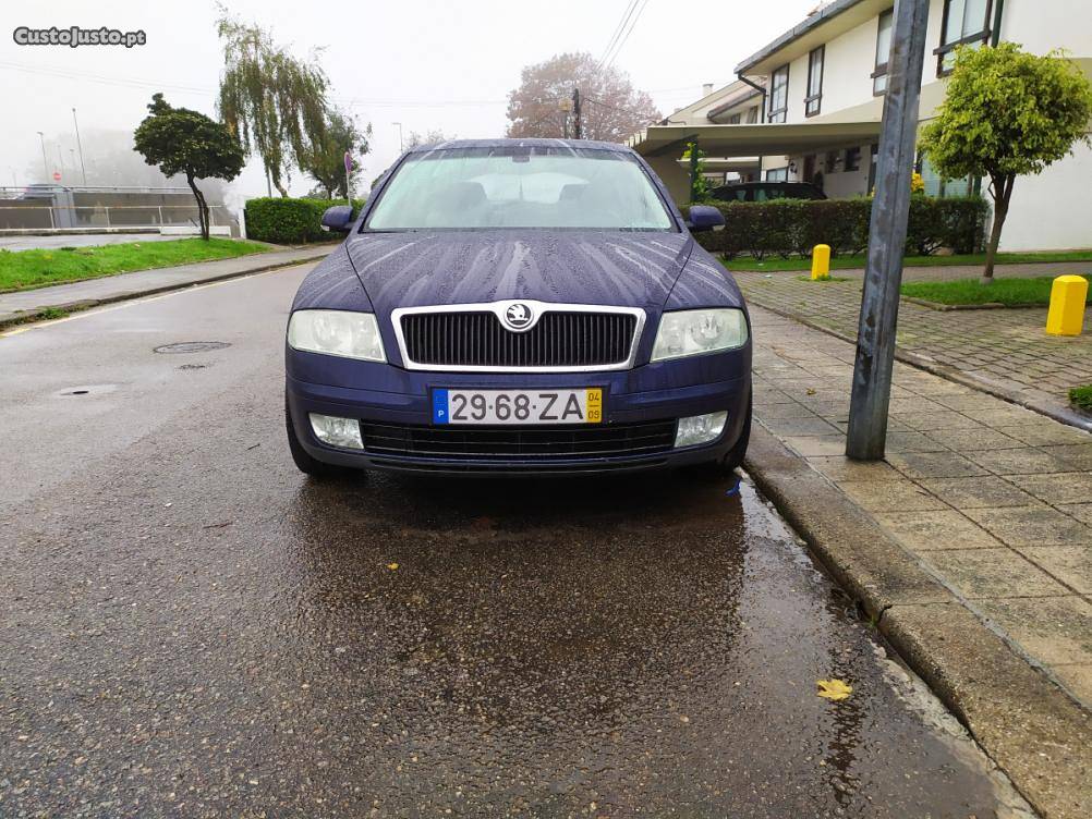 Skoda Octavia 1.9 TDI 105 Setembro/04 - à venda - Ligeiros