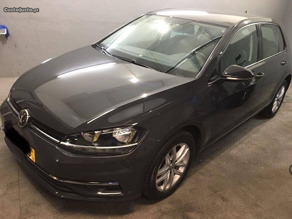 VW Golf 1.6tdi Fevereiro/18 - à venda - Ligeiros